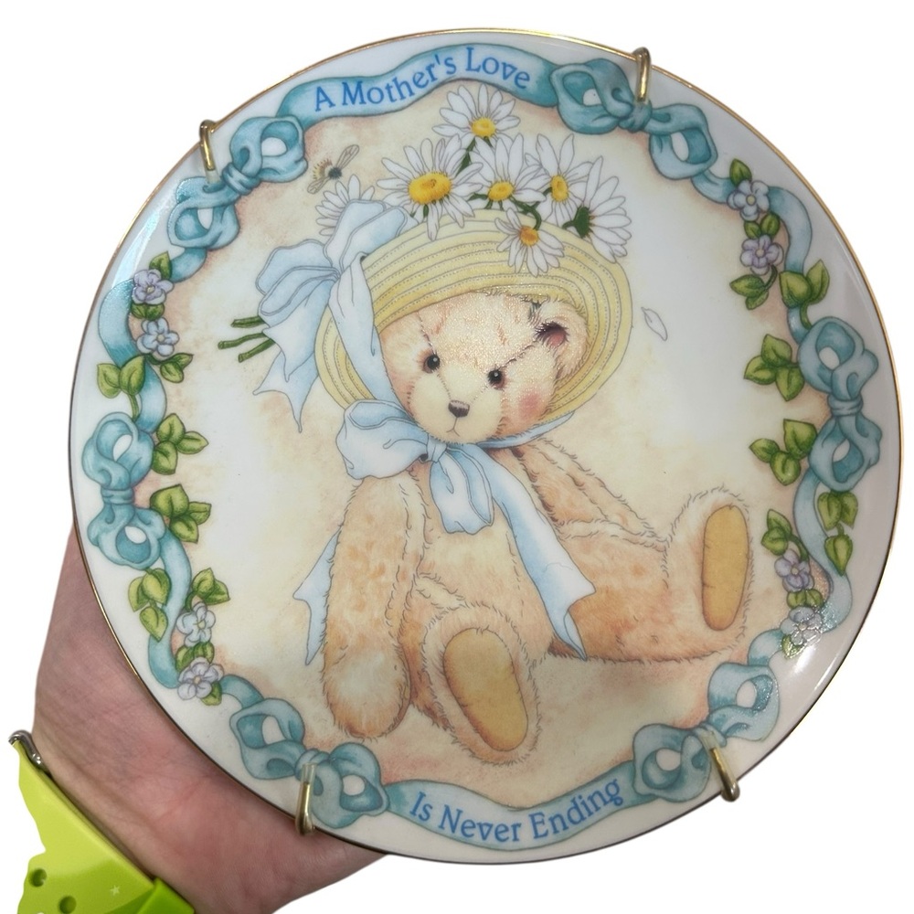 Cherished Teddies Decorative Plate with hanger